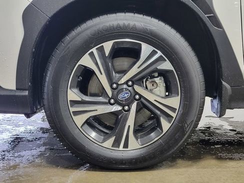 Used 2025 Subaru Crosstrek 2.0i Premium AWD/4WD image 10