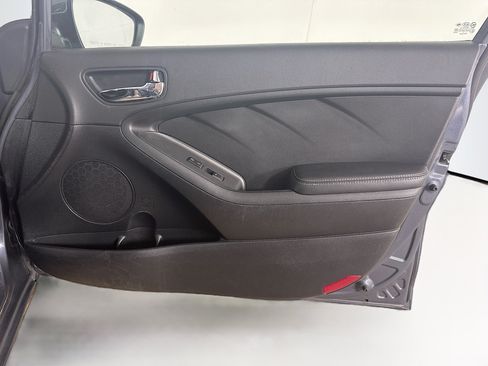 Used 2016 Kia Forte LX FWD image 29