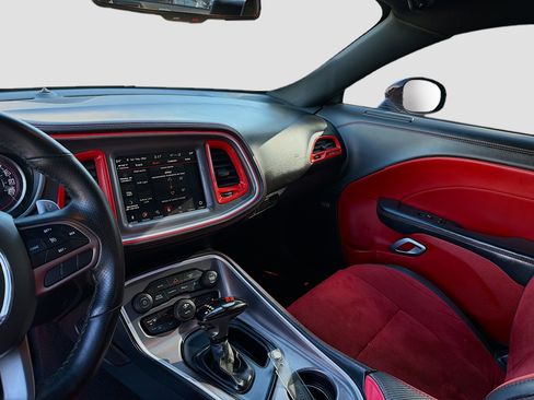 Used 2022 Dodge Challenger R/T Scat Pack image 21