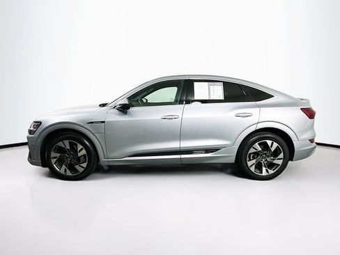 Used 2023 Audi e-tron Premium Plus w/ Premium Plus Package AWD/4WD image 4