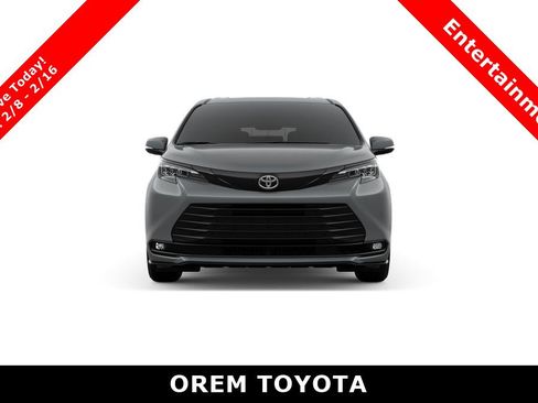 New 2026 Toyota Sienna XLE Woodland Edition image 17