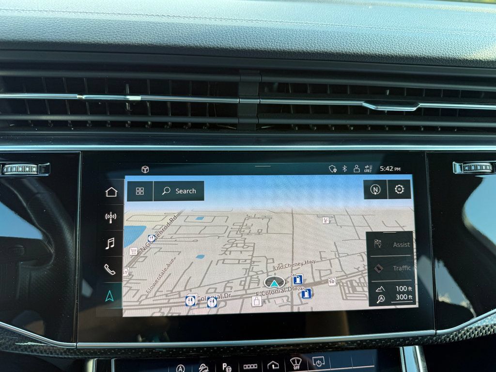 Used 2023 Audi SQ7 Prestige AWD/4WD image 17