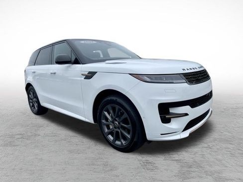 Certified 2025 Land Rover Range Rover Sport Dynamic SE AWD/4WD image 3