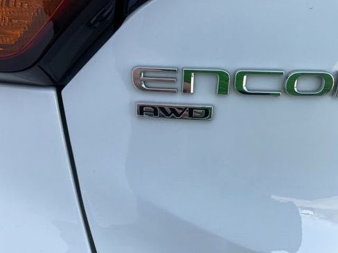 Used 2025 Buick Encore GX Preferred AWD/4WD image 9