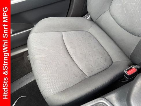 Used 2023 Toyota RAV4 XLE w/ Convenience Package AWD/4WD image 29
