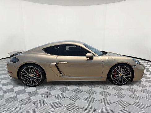 Certified 2022 Porsche 718 Cayman GTS RWD image 8