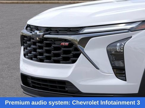 New 2026 Chevrolet Trax RS w/ Sunroof Package FWD image 14