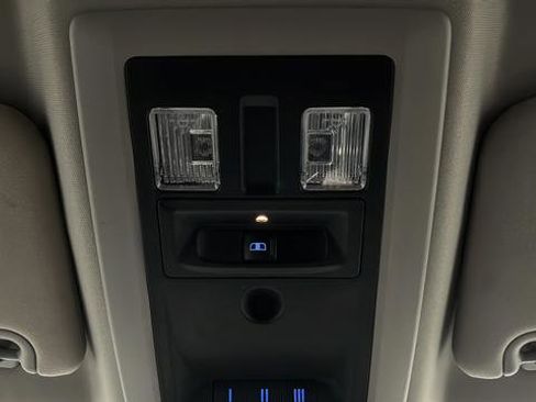 Used 2017 RAM 1500 Laramie image 15