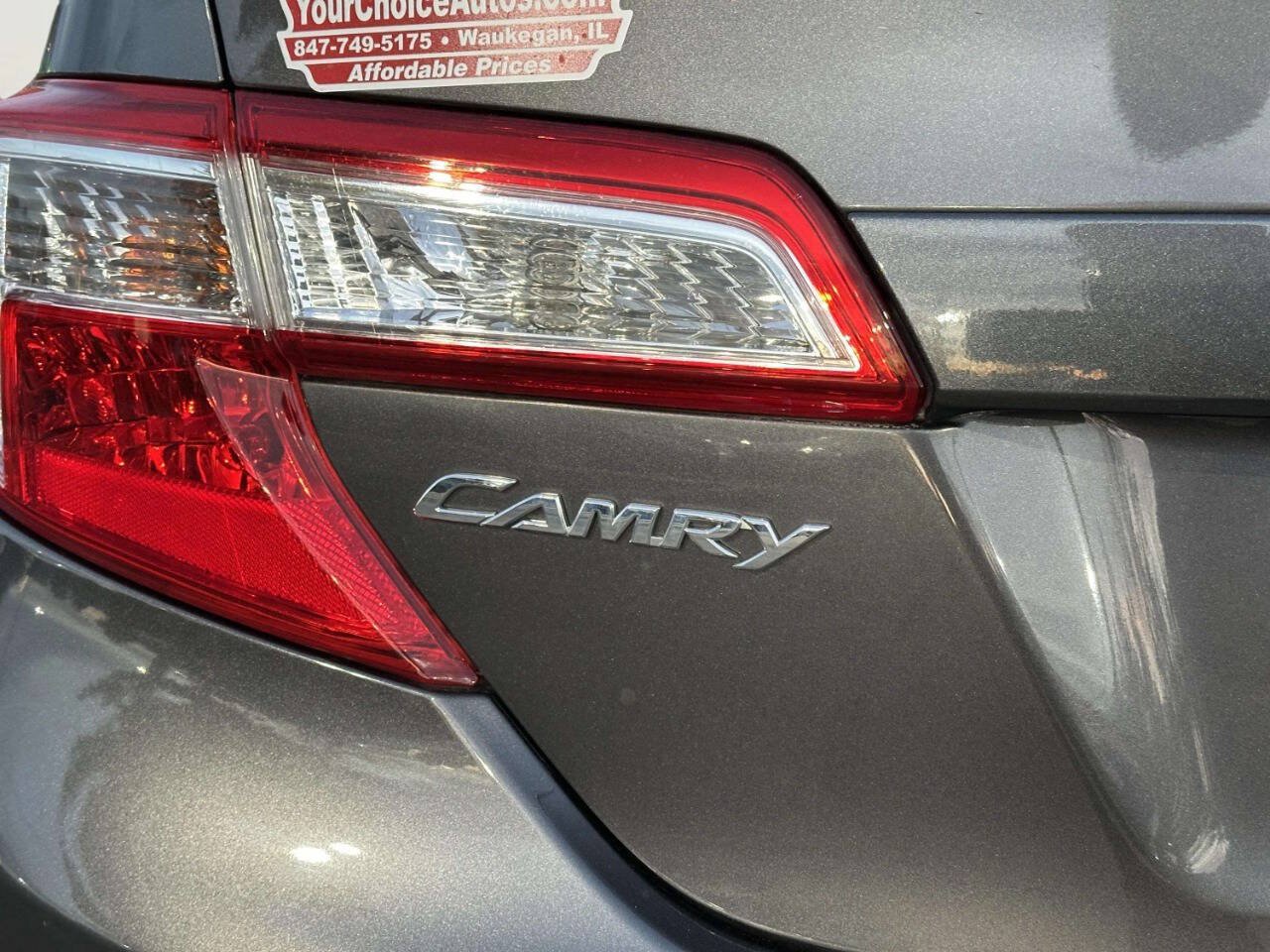Used 2012 Toyota Camry LE FWD image 33