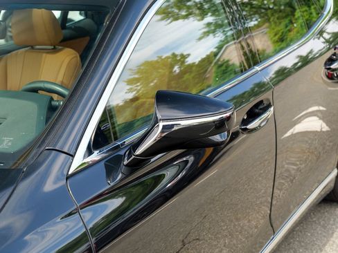 Used 2024 Lexus LS 500 AWD w/ Interior Upgrade Package image 11