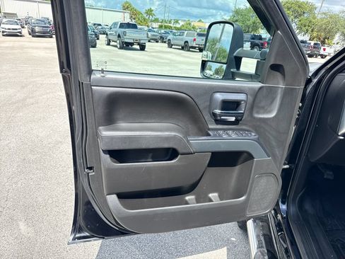 Used 2015 Chevrolet Silverado 2500 LT w/ LT Convenience Package RWD image 12