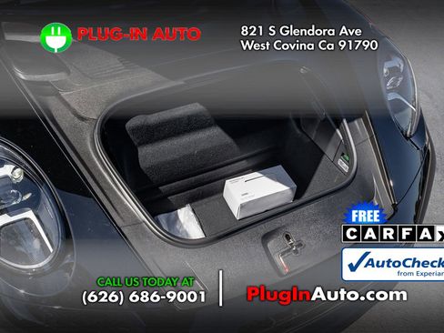 Used 2023 Porsche 911 Carrera 4S AWD/4WD image 10