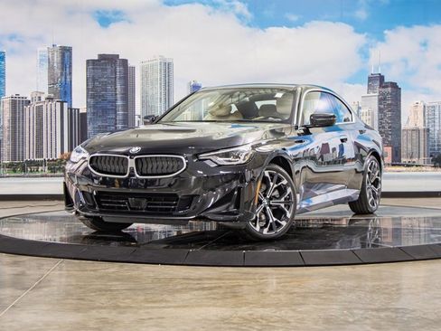 Used 2025 BMW 230i xDrive Coupe image 2