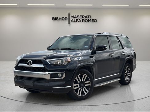 Used 2016 Toyota 4Runner Limited AWD/4WD image 2