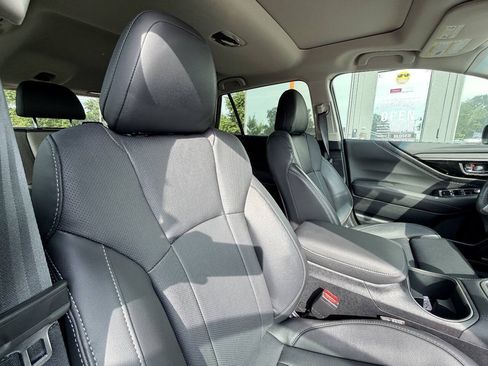 Used 2022 Subaru Outback Limited AWD/4WD image 29
