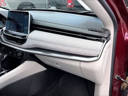 Certified 2022 Jeep Compass Latitude AWD/4WD image 16