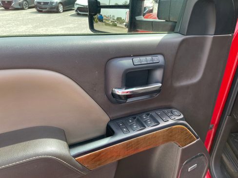 Used 2015 Chevrolet Silverado 2500 LTZ w/ Duramax Plus Package image 11