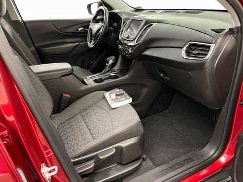 Used 2024 Chevrolet Equinox LT FWD image 37