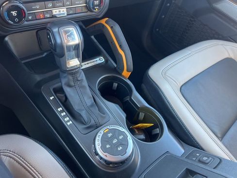 Certified 2021 Ford Bronco Wildtrak image 14