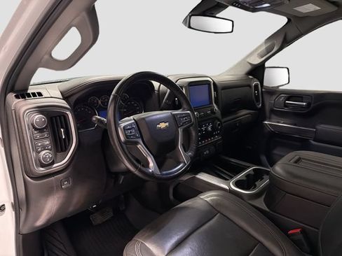 Used 2019 Chevrolet Silverado 1500 LTZ w/ LTZ Premium Package AWD/4WD image 9