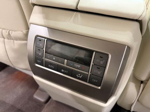 Used 2015 Lexus GX 460 w/ Premium Package image 50