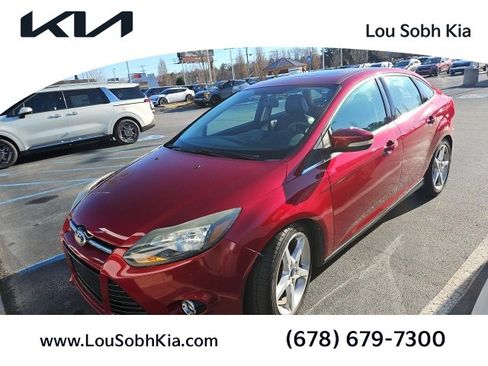 Used 2014 Ford Focus Titanium image 1