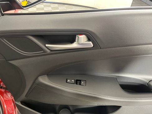 Used 2019 Hyundai Tucson Night FWD image 9