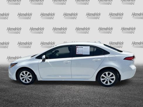 Certified 2025 Toyota Corolla LE FWD image 7