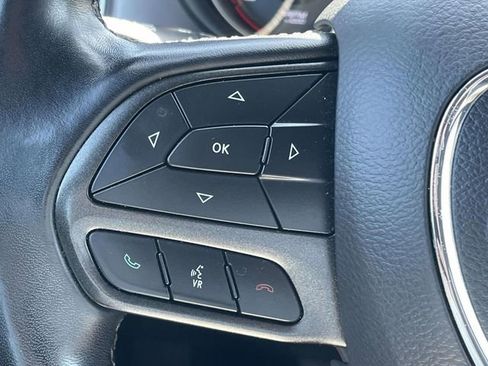 Used 2022 Dodge Charger SXT RWD image 21