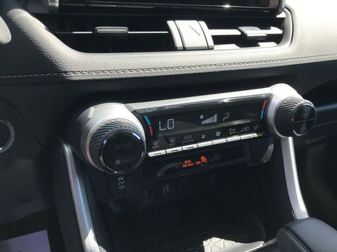 Certified 2023 Toyota RAV4 XLE AWD/4WD image 20