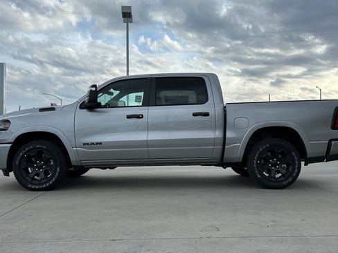 New 2025 RAM 1500 Big Horn AWD/4WD image 3