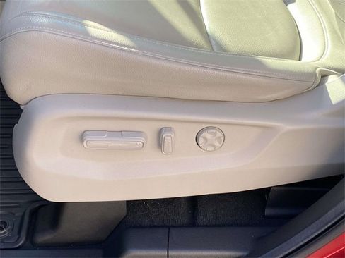 Used 2025 Honda Odyssey EX-L image 14