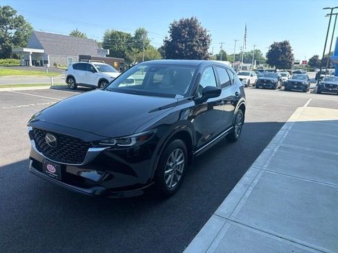 Used 2025 MAZDA CX-5 AWD 2.5 S w/ Preferred Package image 2