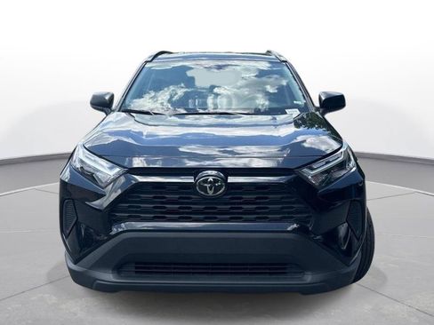 Used 2025 Toyota RAV4 LE AWD/4WD image 3