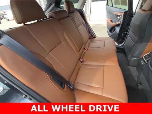 Used 2021 Subaru Outback Touring XT image 11