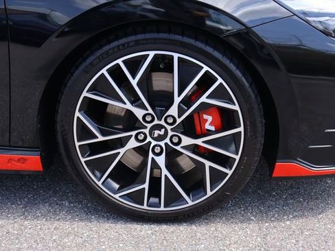 Used 2023 Hyundai Elantra N image 10