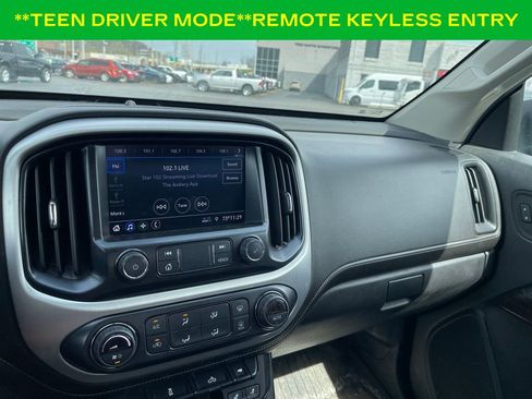 Used 2022 GMC Canyon Elevation w/ Elevation Premium Package AWD/4WD image 14