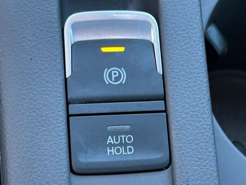 Used 2023 Volkswagen Arteon SEL image 39