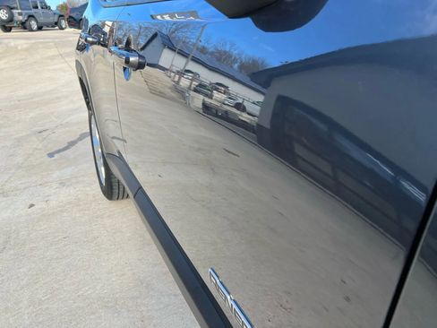 Used 2017 Jeep Renegade Sport w/ Power & Air Group image 57