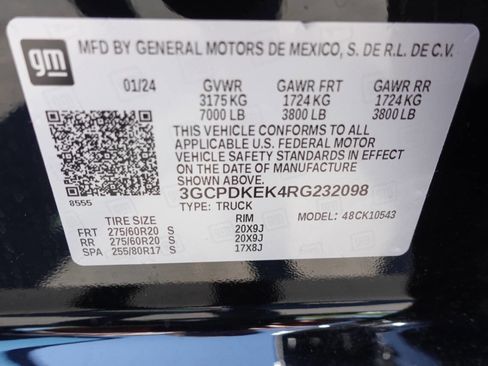 Used 2024 Chevrolet Silverado 1500 LT AWD/4WD image 19