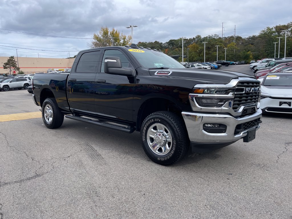 Used 2026 RAM 2500 Tradesman AWD/4WD image 7