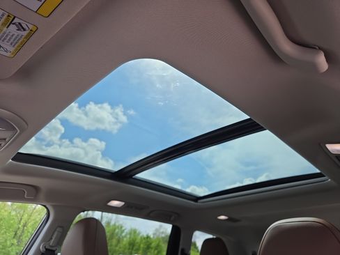 New 2026 Subaru Ascent Touring AWD/4WD image 18