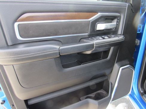 Used 2022 RAM 2500 Laramie image 19