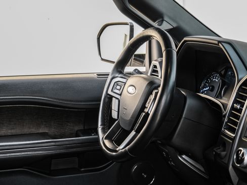 Used 2020 Ford Expedition Limited w/ Equipment Group 301A image 13