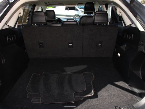 Certified 2022 Ford Edge SEL w/ Convenience Package image 24