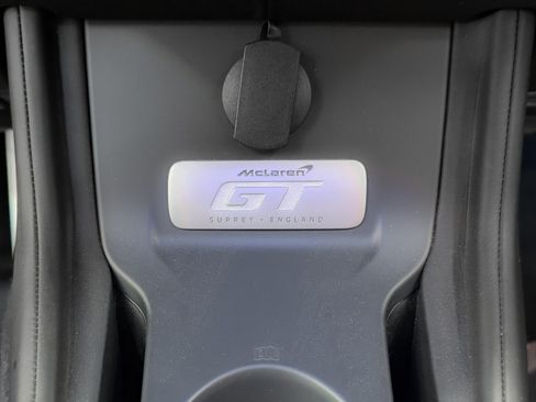 Used 2021 McLaren GT RWD image 16