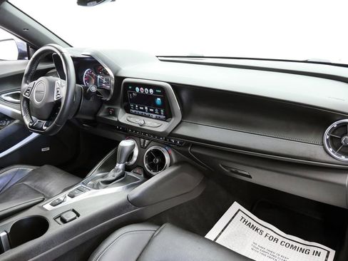 Used 2016 Chevrolet Camaro LT w/ RS Package image 15