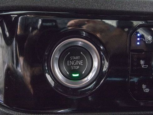 Used 2023 GMC Sierra 1500 SLT w/ SLT Premium Package image 22