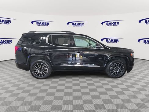 Certified 2023 GMC Acadia Denali w/ Black Diamond Edition AWD/4WD image 4