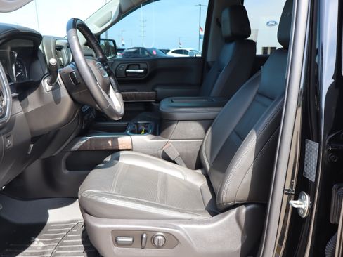 Used 2019 GMC Sierra 1500 Denali w/ Technology Package AWD/4WD image 9